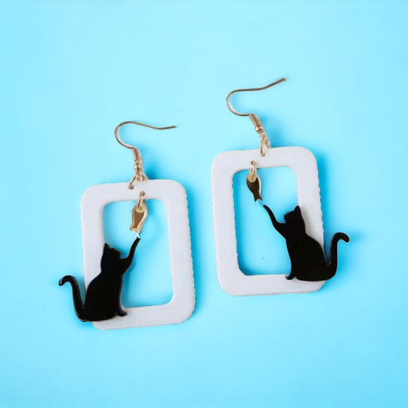 Jewelry - Black Cat Fish Design Dangle Earrings Cute Y2K‎ Style Acrylic Jewelry